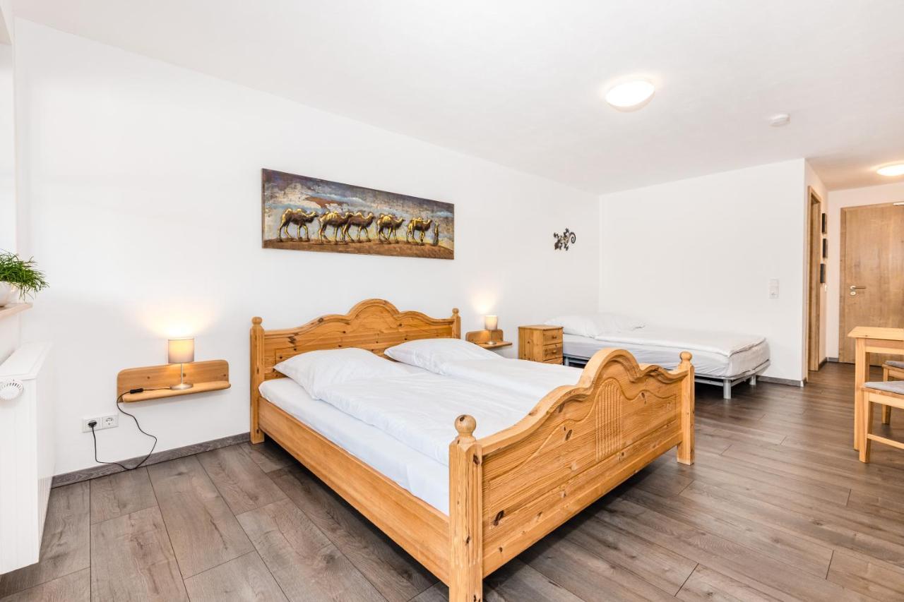 Der Bradler Bed and Breakfast Ebhausen Exterior foto