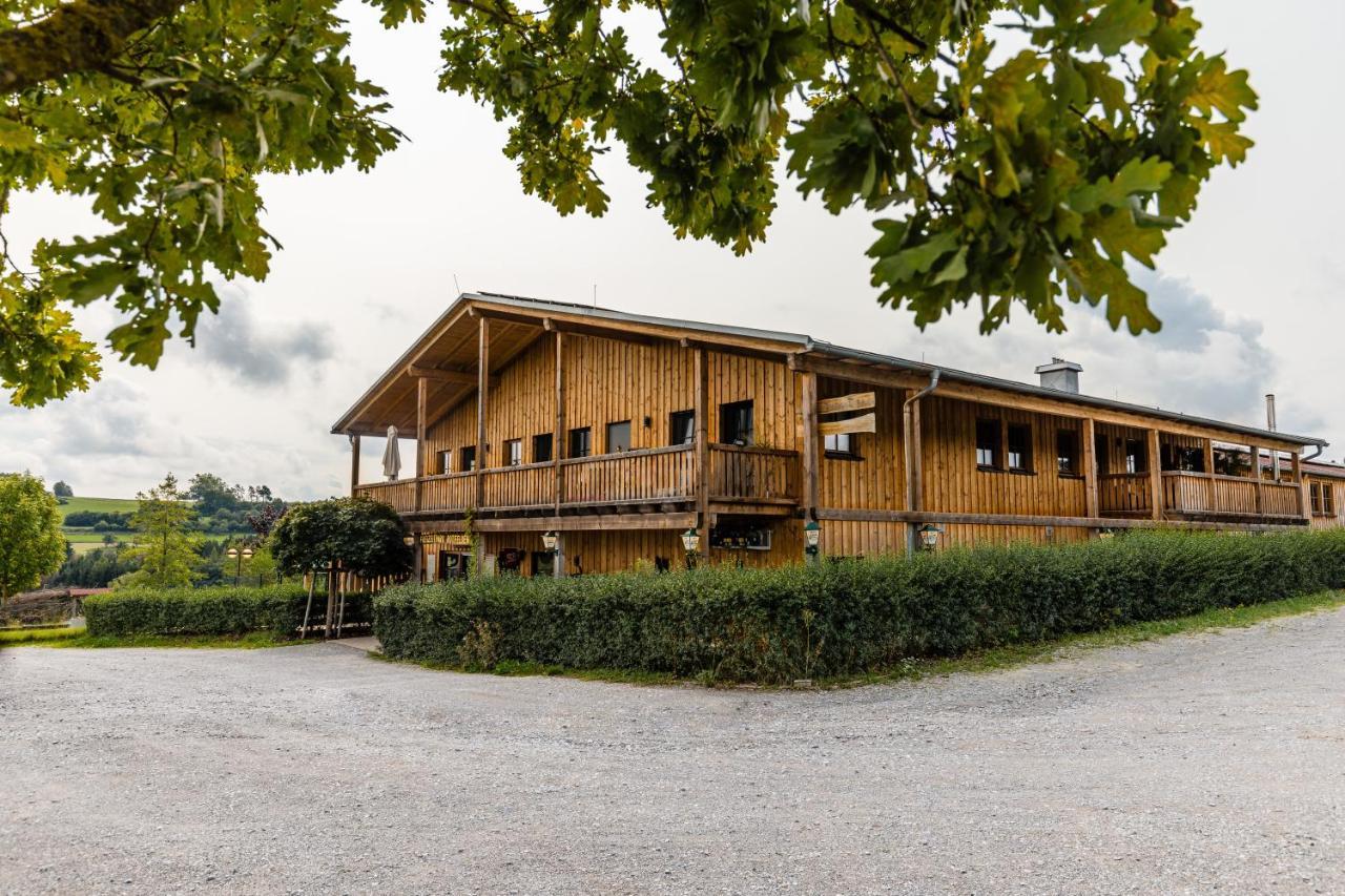 Der Bradler Bed and Breakfast Ebhausen Exterior foto